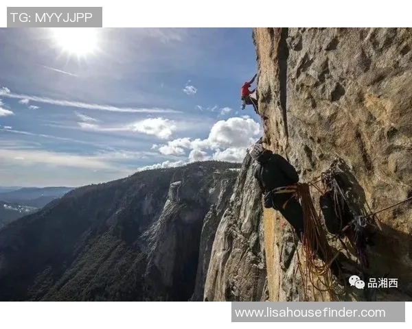 重庆攀岩队的奋斗与突破：一段激情与坚持交织的攀岩纪实之旅